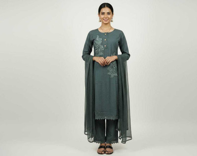 KAKKA JI COLLECTIONS Solid Kurta, Trouser/Pant & Dupatta Set
