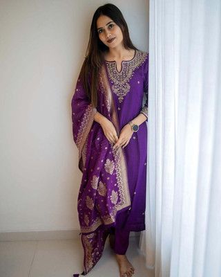 PRIPA8 Embroidered Kurta, Trouser/Pant & Dupatta Set