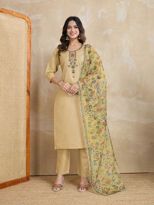 HOUSE OF COMMON Embroidered Kurta, Churidar & Dupatta Set