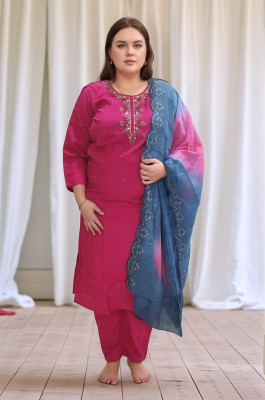 VELVET VIBES AURA Embellished, Embroidered Kurta, Trouser/Pant & Dupatta Set