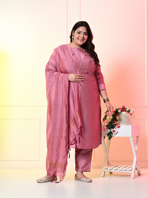 PrettyPlus by Desinoor.com Embroidered Kurta, Trouser/Pant & Dupatta Set