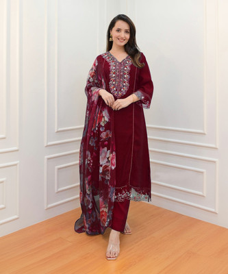 WAZIX Clothing Floral Print Kurta, Trouser/Pant & Dupatta Set
