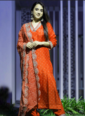 Hetvi Creation Embroidered Kurta, Trouser/Pant & Dupatta Set