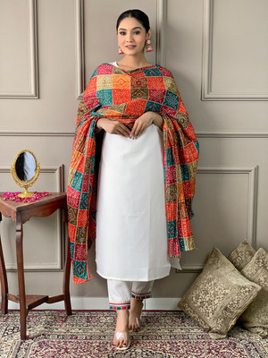 arma fab Embroidered, Solid Kurta, Trouser/Pant & Dupatta Set