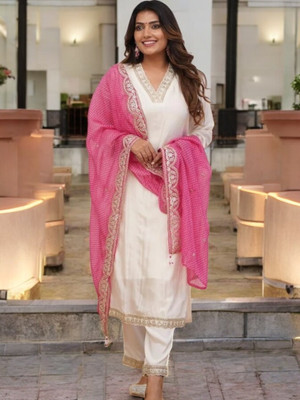 HOUSE OF COMMON Embroidered, Embellished, Solid Kurta, Trouser/Pant & Dupatta Set