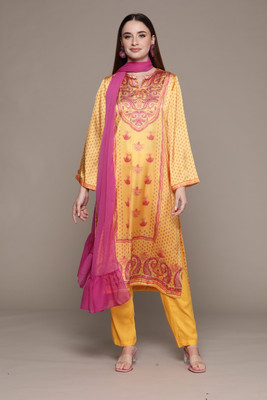 aarke Ritu Kumar Embellished Kurta, Trouser/Pant & Dupatta Set