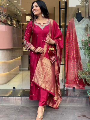 RN Fashion Self Design Kurta, Trouser/Pant & Dupatta Set