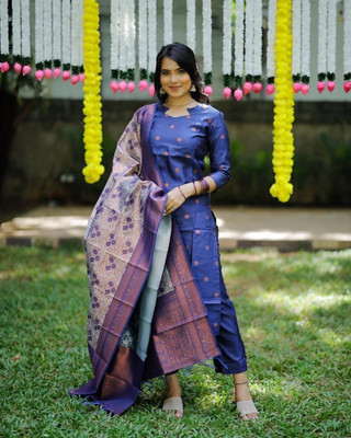 Fabricfantacia Women Floral Print, Woven Design A-line Kurta(Blue)