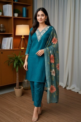 Lensya Paisley Kurta, Trouser/Pant & Dupatta Set