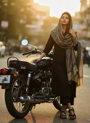 LIMRA Solid Kurta, Salwar & Dupatta Set