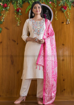 ROYALETHNICAURA Embellished Kurta, Trouser/Pant & Dupatta Set