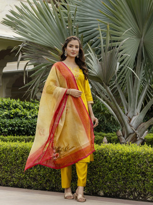 Prime Poster Embroidered Kurta, Trouser/Pant & Dupatta Set