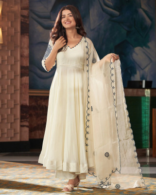 RN Fashion Embroidered Kurta, Trouser/Pant & Dupatta Set