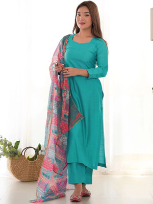 Zoesir Solid Kurta, Churidar & Dupatta Set