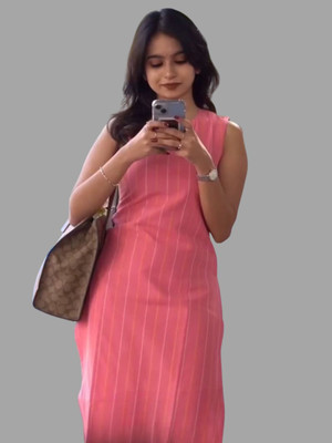 BLOOMORAA FASHION Striped Kurta, Trouser/Pant & Dupatta Set