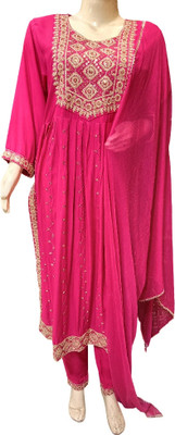 SWATANTRA Embroidered Kurta, Salwar & Dupatta Set