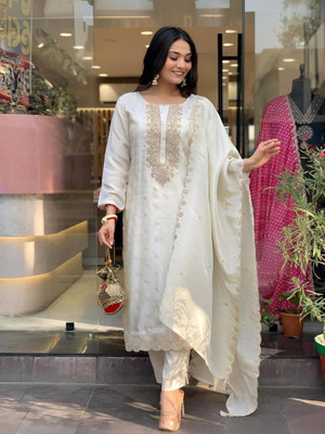 kiwastudio Embroidered Kurta, Trouser/Pant & Dupatta Set