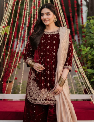 TRANDTIDE Embroidered Kurta, Sharara & Dupatta Set