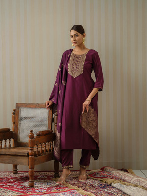 D W APPARELS Embroidered Kurta, Trouser/Pant & Dupatta Set