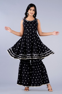 CTMTEX Printed Kurta, Sharara & Dupatta Set