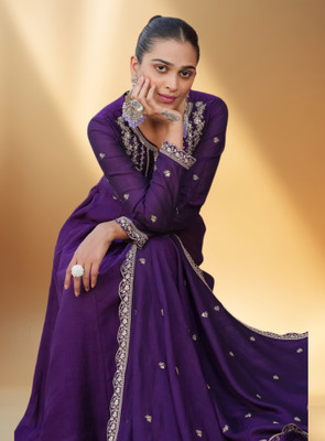 KHANJAN FASHION Embroidered, Embellished Kurta, Palazzo & Dupatta Set