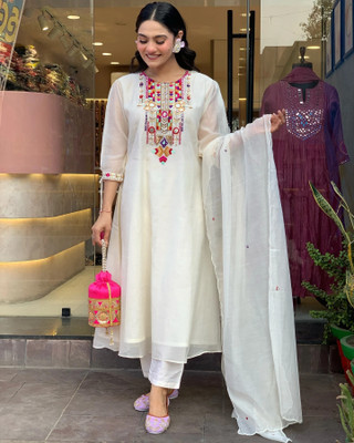 Sanzzy Embroidered Kurta, Palazzo & Dupatta Set