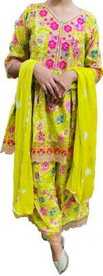 Looknbook Fashion Floral Print Kurta, Sharara & Dupatta Set