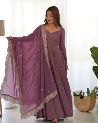 SAJAVAT ETHENIC WEAR Embroidered, Solid Anarkali Kurta, Bottom & Dupatta Set
