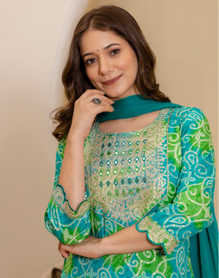 Skylee Printed Kurta, Salwar & Dupatta Set