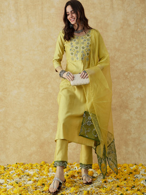 Tasrika Embroidered Kurta, Trouser/Pant & Dupatta Set
