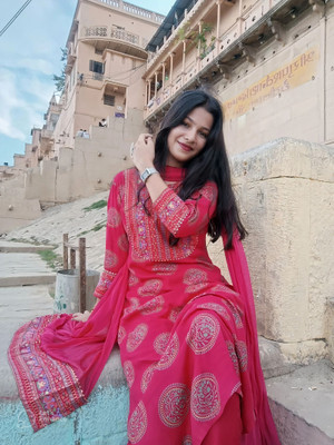 QUEENSFAB Floral Print Kurta, Trouser/Pant & Dupatta Set