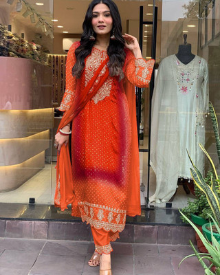 Tanvicreation Embroidered Kurta, Trouser/Pant & Dupatta Set