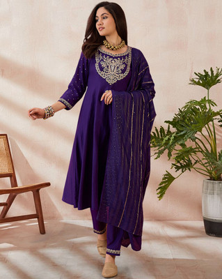 Tasrika Embroidered Kurta, Trouser/Pant & Dupatta Set