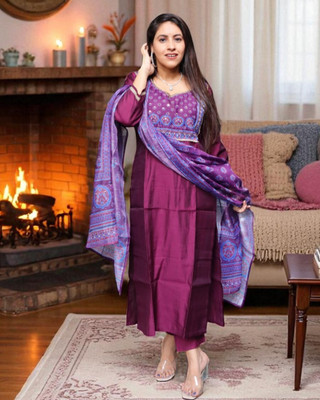 Ishi Trends Embroidered Kurta, Trouser/Pant & Dupatta Set