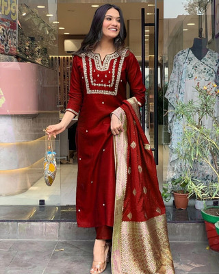 f cloth Embroidered Kurta, Trouser/Pant & Dupatta Set