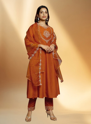 KHANJAN FASHION Embroidered, Floral Print, Self Design Kurta, Trouser/Pant & Dupatta Set