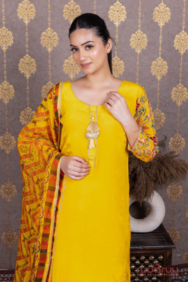 ruuBruu Embroidered Kurta, Trouser/Pant & Dupatta Set