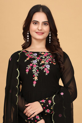 aenor fashion Embroidered Kurta, Trouser/Pant & Dupatta Set