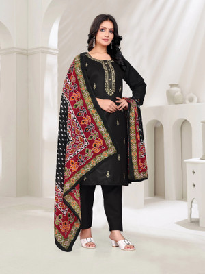 Talavad Embroidered Kurta, Churidar & Dupatta Set