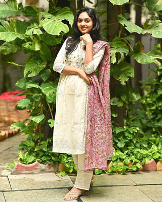 MILAAV Embroidered Kurta, Trouser/Pant & Dupatta Set