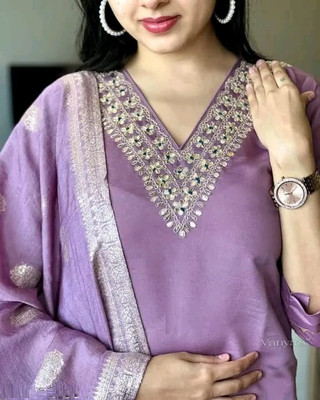 AALO FASHION Embroidered Kurta, Trouser/Pant & Dupatta Set
