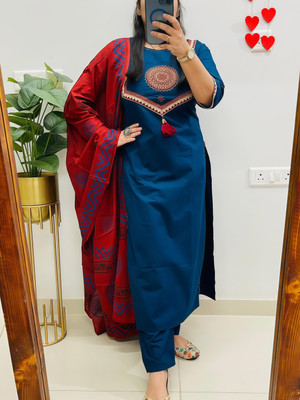 Mishree collection Embroidered Kurta, Trouser/Pant & Dupatta Set