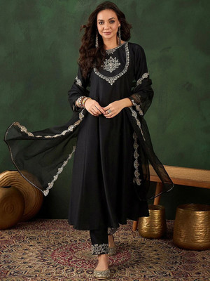 HB VENTURE Embroidered Kurta, Trouser/Pant & Dupatta Set