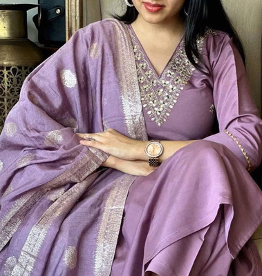 FORENCIA Solid, Embroidered Anarkali Kurta, Bottom & Dupatta Set