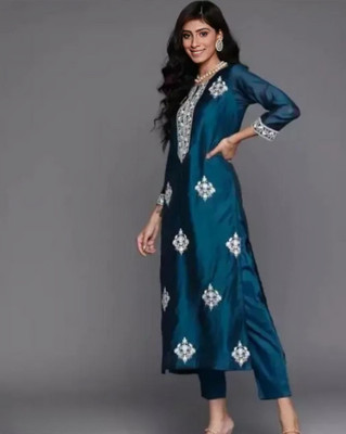 OXIT CLASS Embroidered Kurta, Trouser/Pant & Dupatta Set