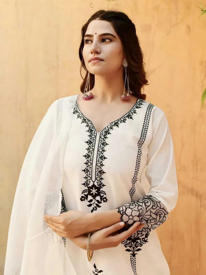 KONISH Embroidered Kurta, Trouser/Pant & Dupatta Set