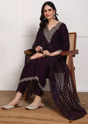 New Ethnic 4 You Embroidered Kurta, Salwar & Dupatta Set