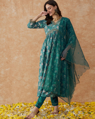 Tasrika Embroidered Kurta, Trouser/Pant & Dupatta Set