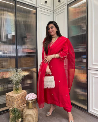 HOUSE OF COMMON Embroidered Kurta, Trouser/Pant & Dupatta Set