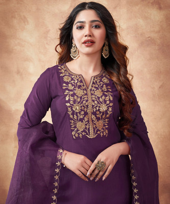 Skylee Embellished, Embroidered, Self Design Kurta, Trouser/Pant & Dupatta Set